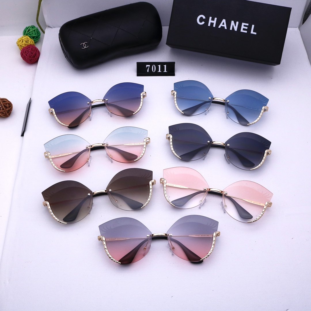 7 Color Women's Sunglasses—7011