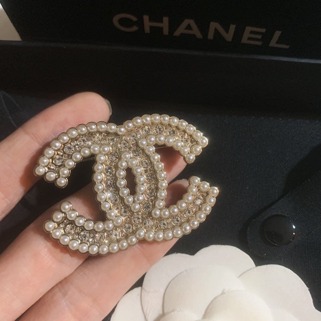 Fashion Rhinestone Pearl Double C Brooch