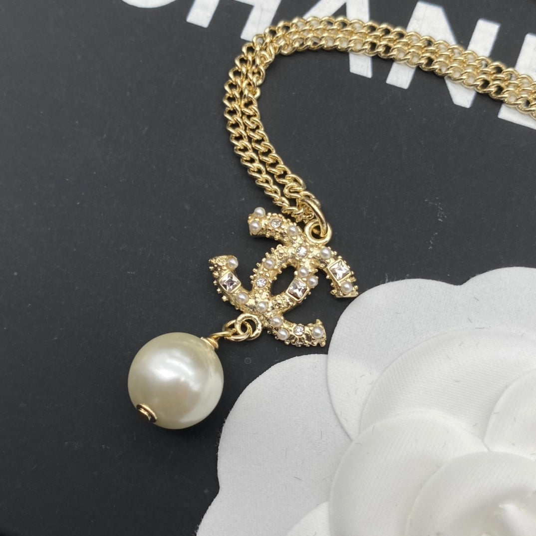 Vintage Double C Rhinestone Pearl Pendant Necklace