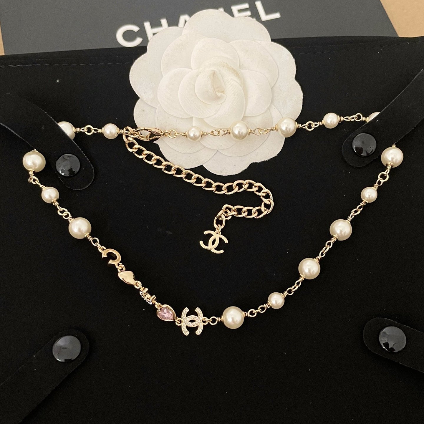 COCO heart-shaped pearl necklace