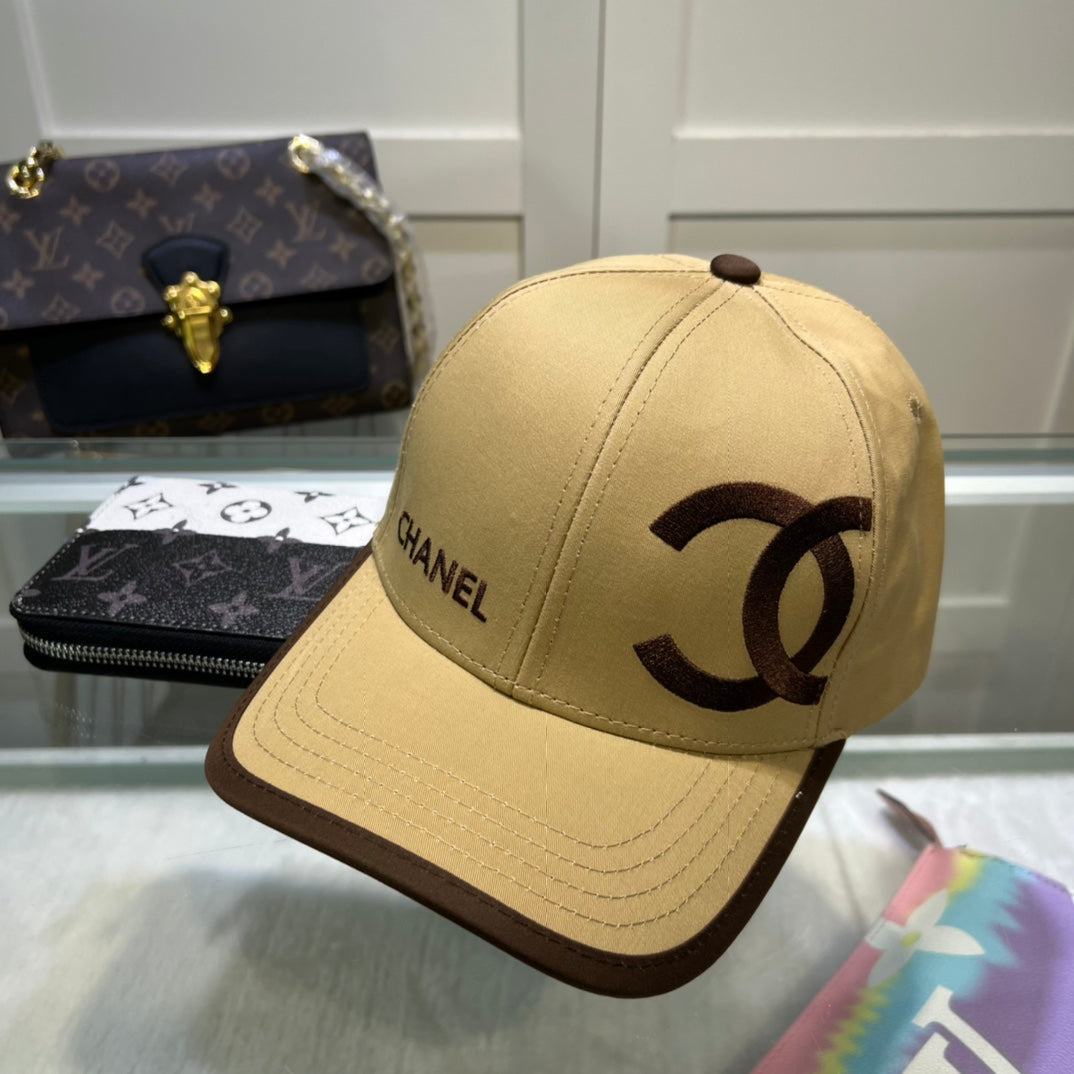 Fashion solid color double C baseball cap