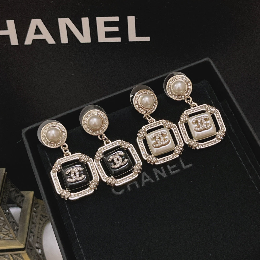 Classic CC Square Pearl Rhinestone Drop Earrings