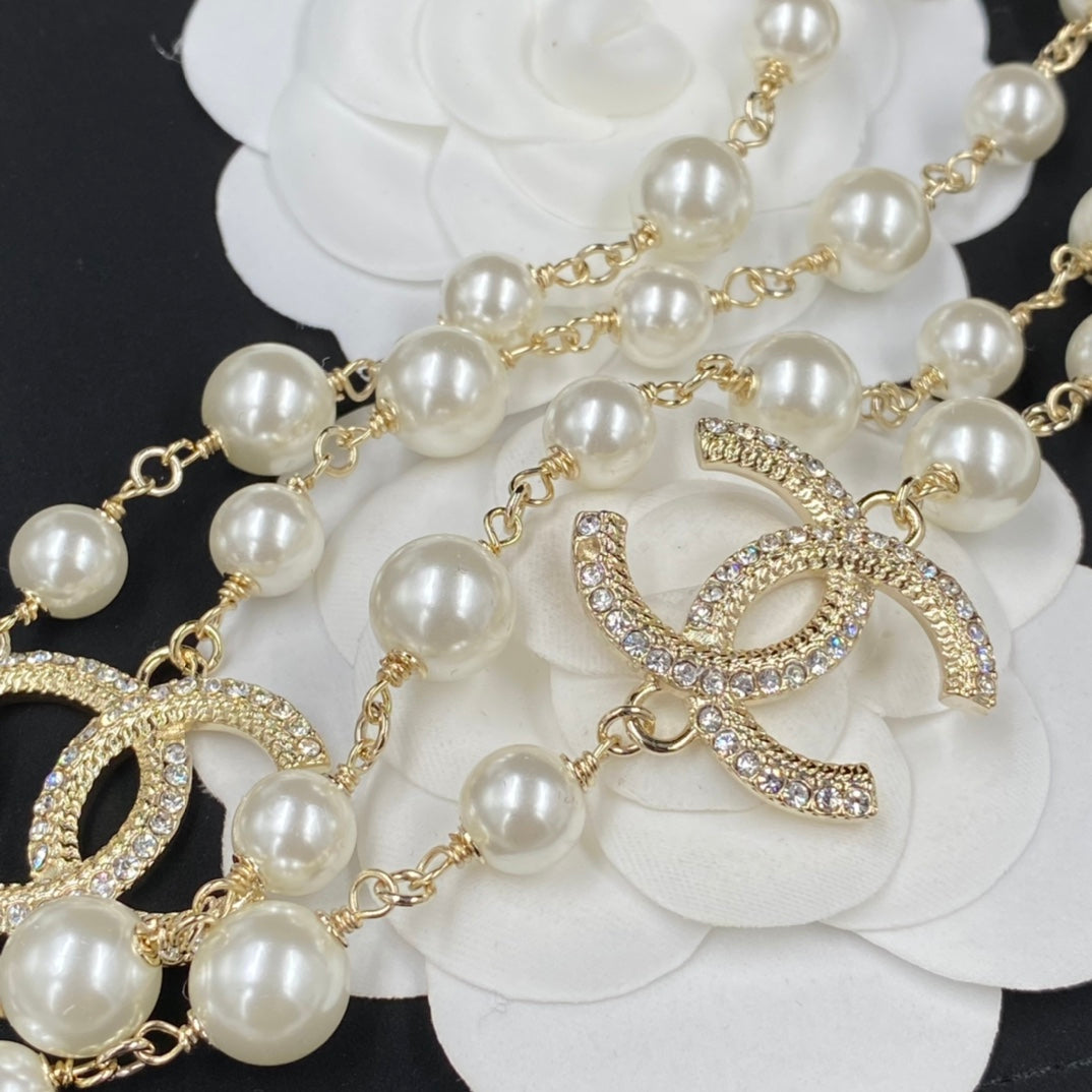 Fashion CC Pearl Rhinestone Charm Necklace