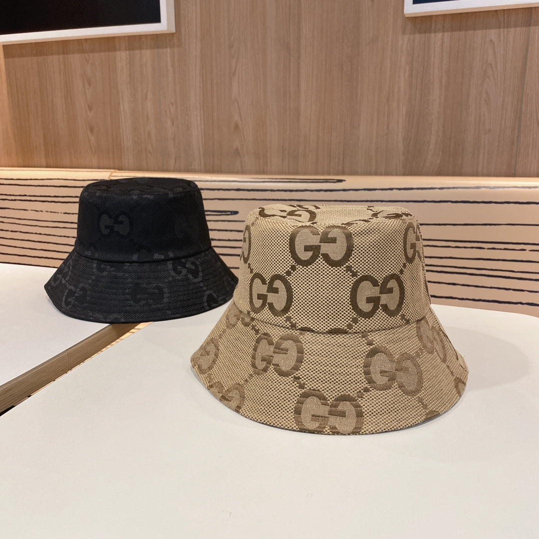 GG solid color chain pattern bucket hat