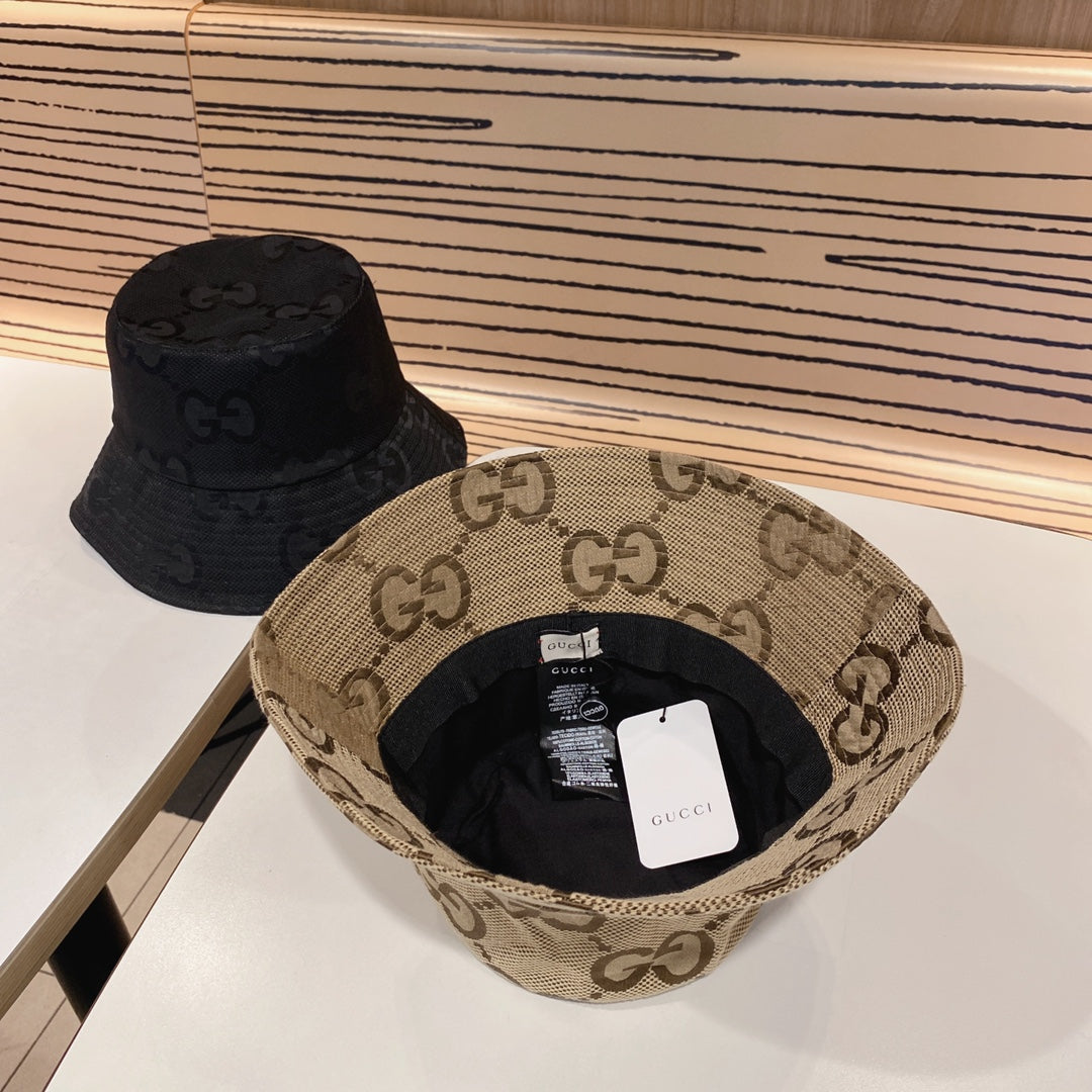 GG solid color chain pattern bucket hat