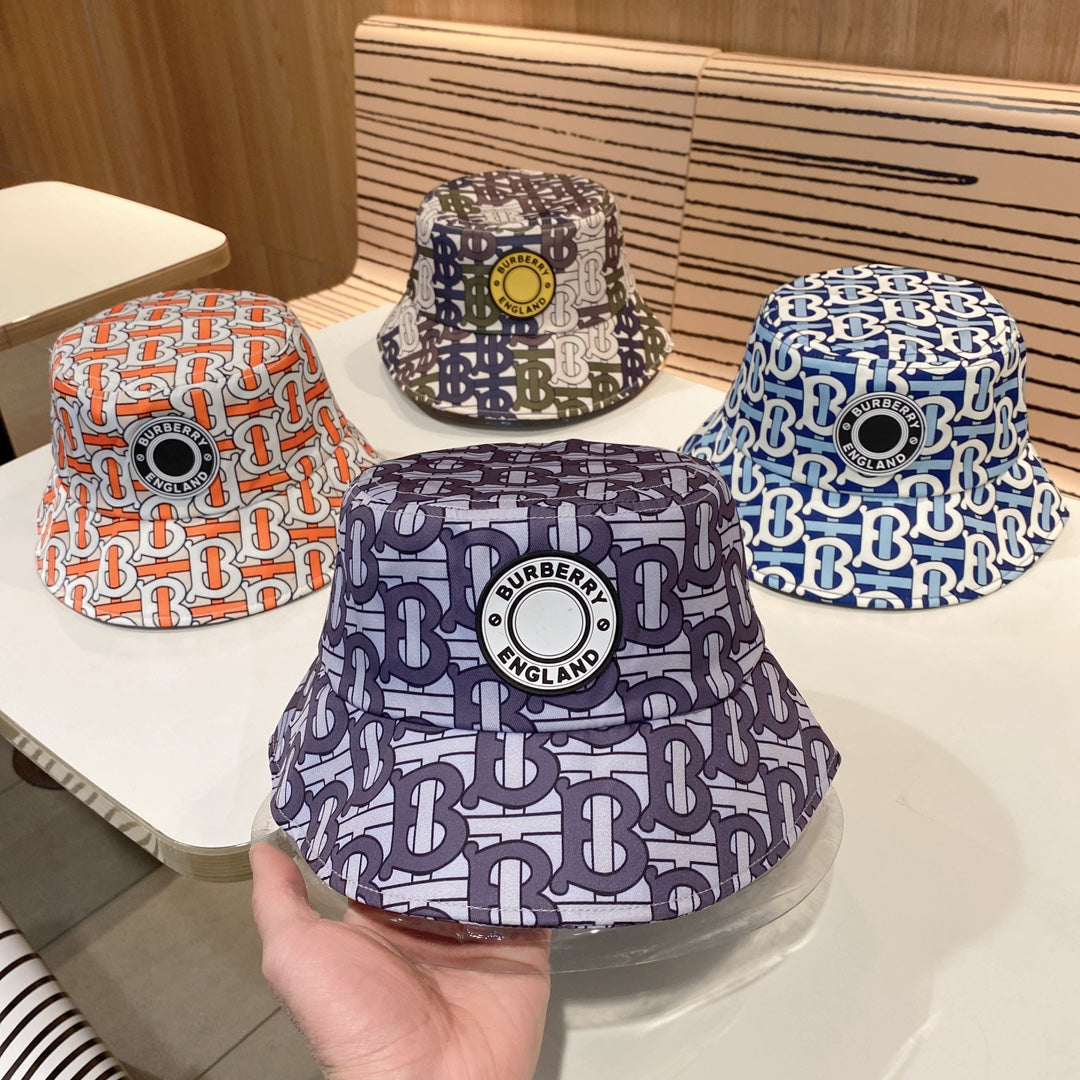 Fashion B bucket hat