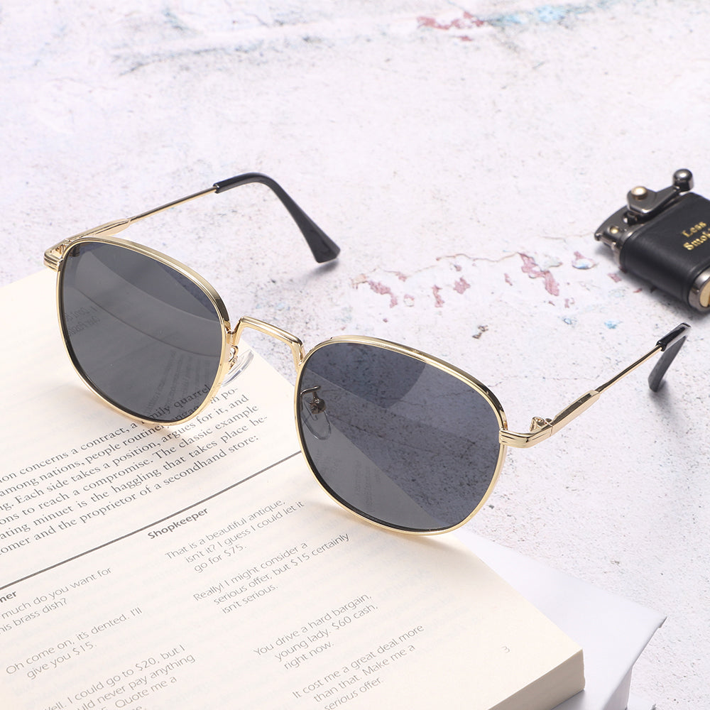 Rose Gold Retro-Vintage Round Tinted Sunglasses