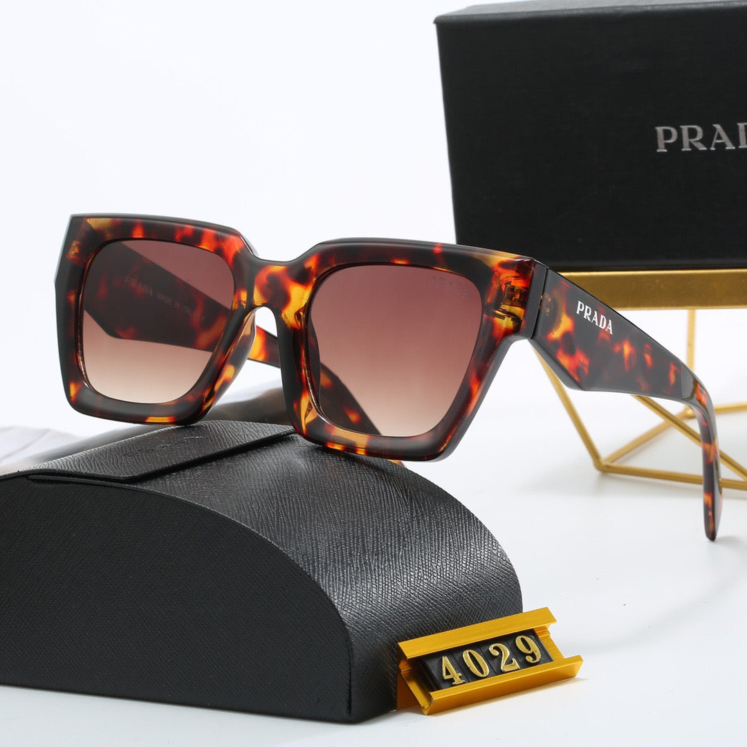 Fashionable square frame universal sunglasses