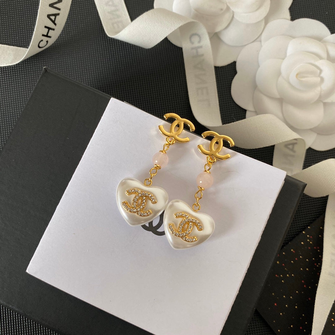 Premium Pearl Heart Glass Earrings