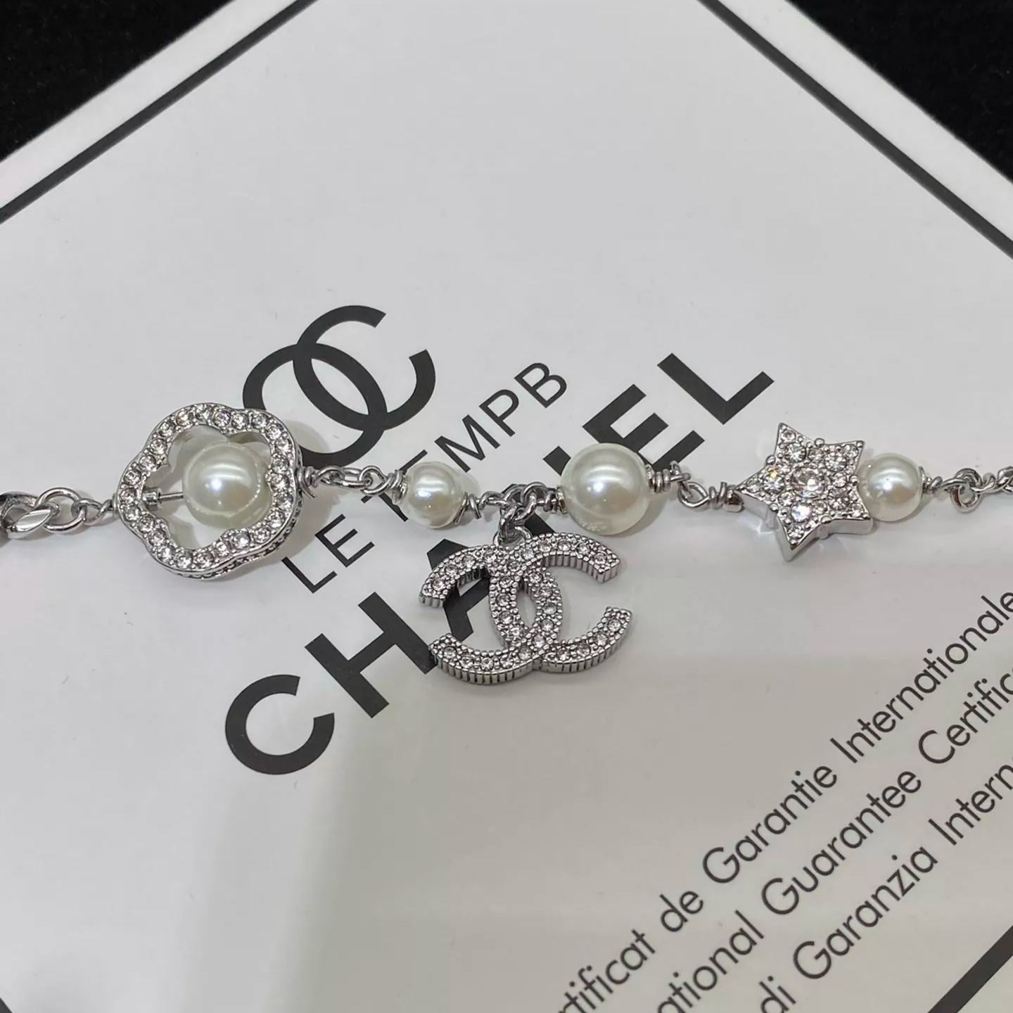 Sparkling Zircon Pearl Camellia Bracelet