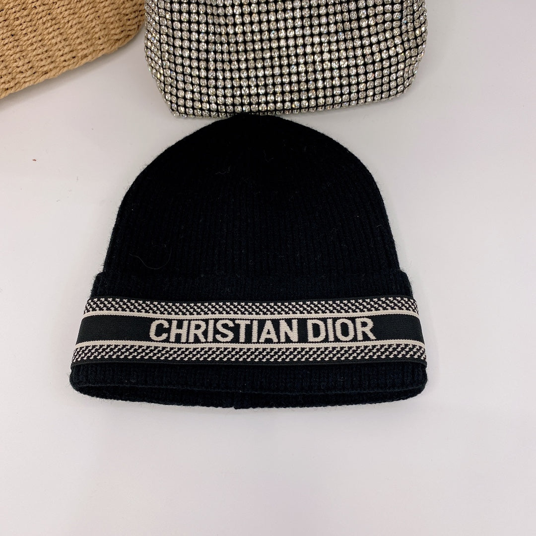 Classic Webbing Warm Knit Hat