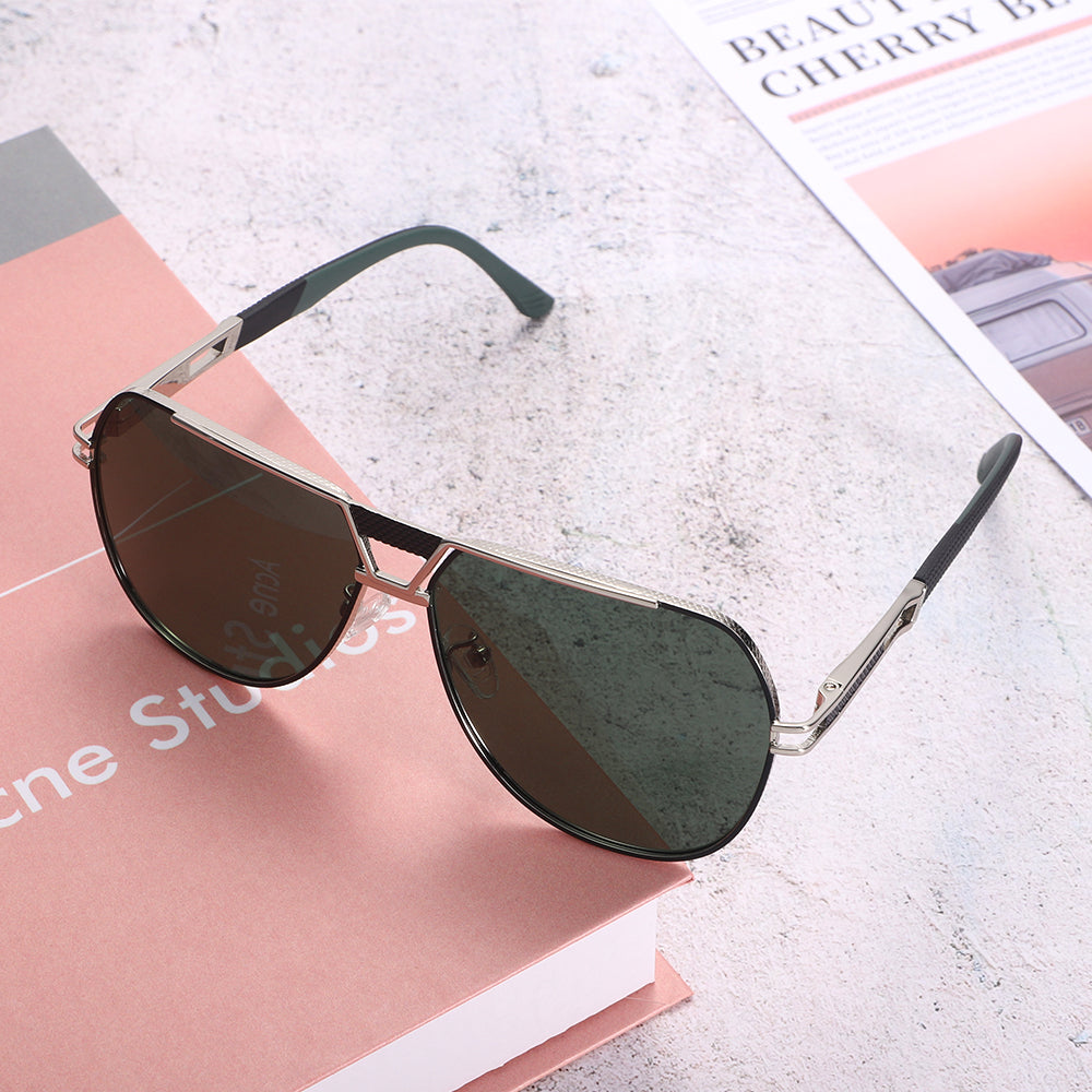 Luxe Polarized Aviator Sunglasses