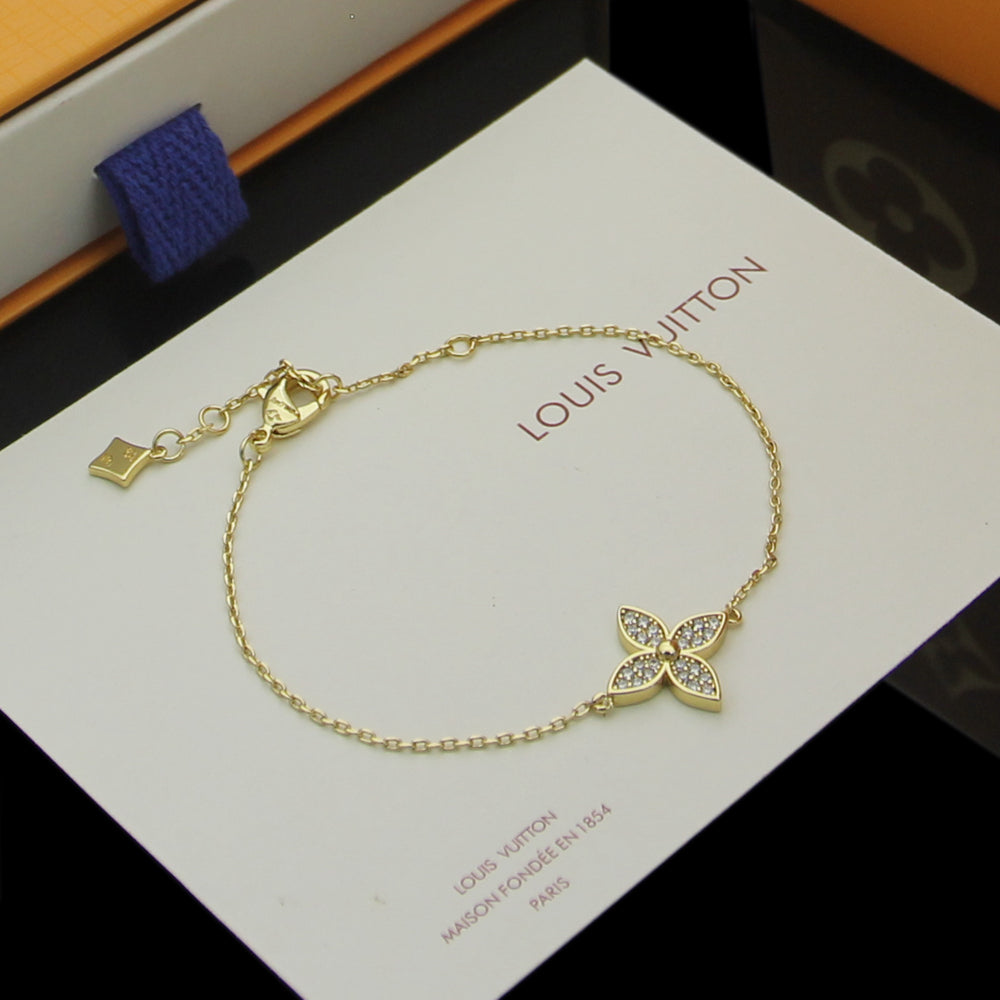 Star Blossom Necklace and Bracelet