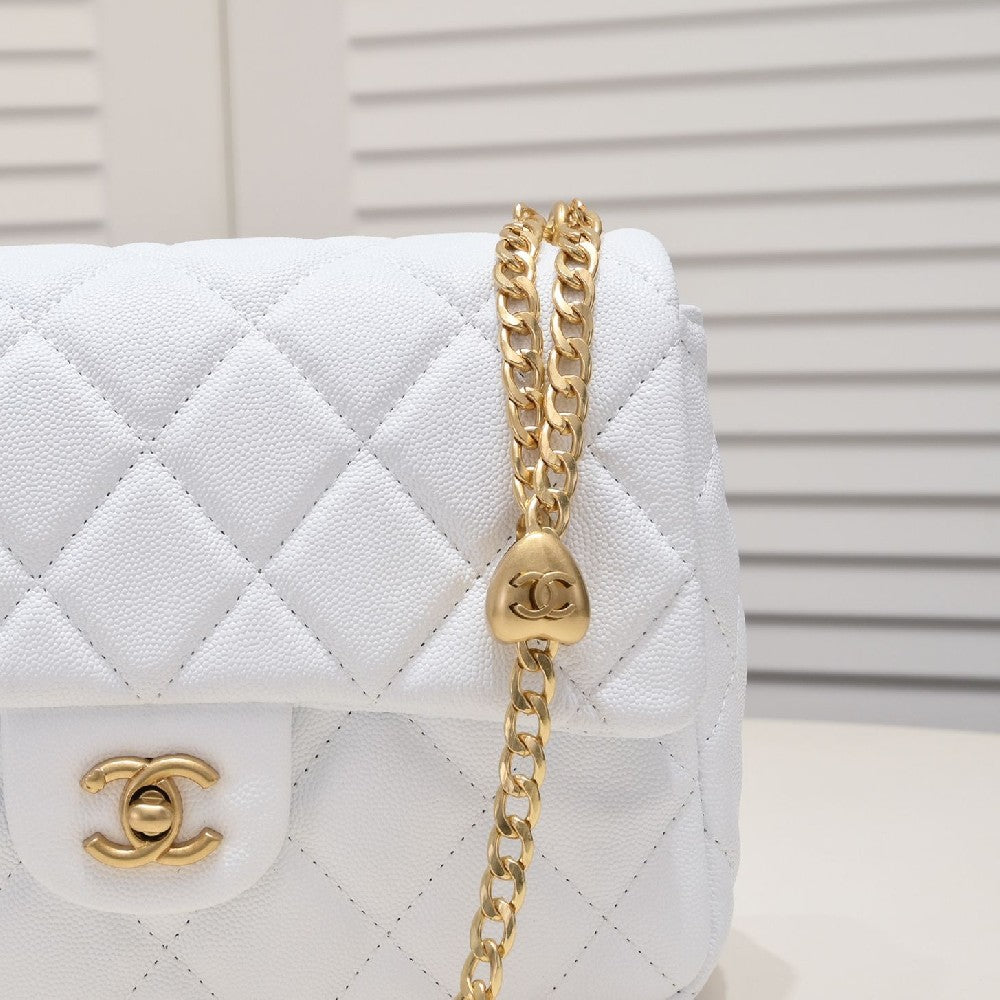 Classic Flap Bag W69