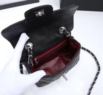 New Classic Flap Bag W3874