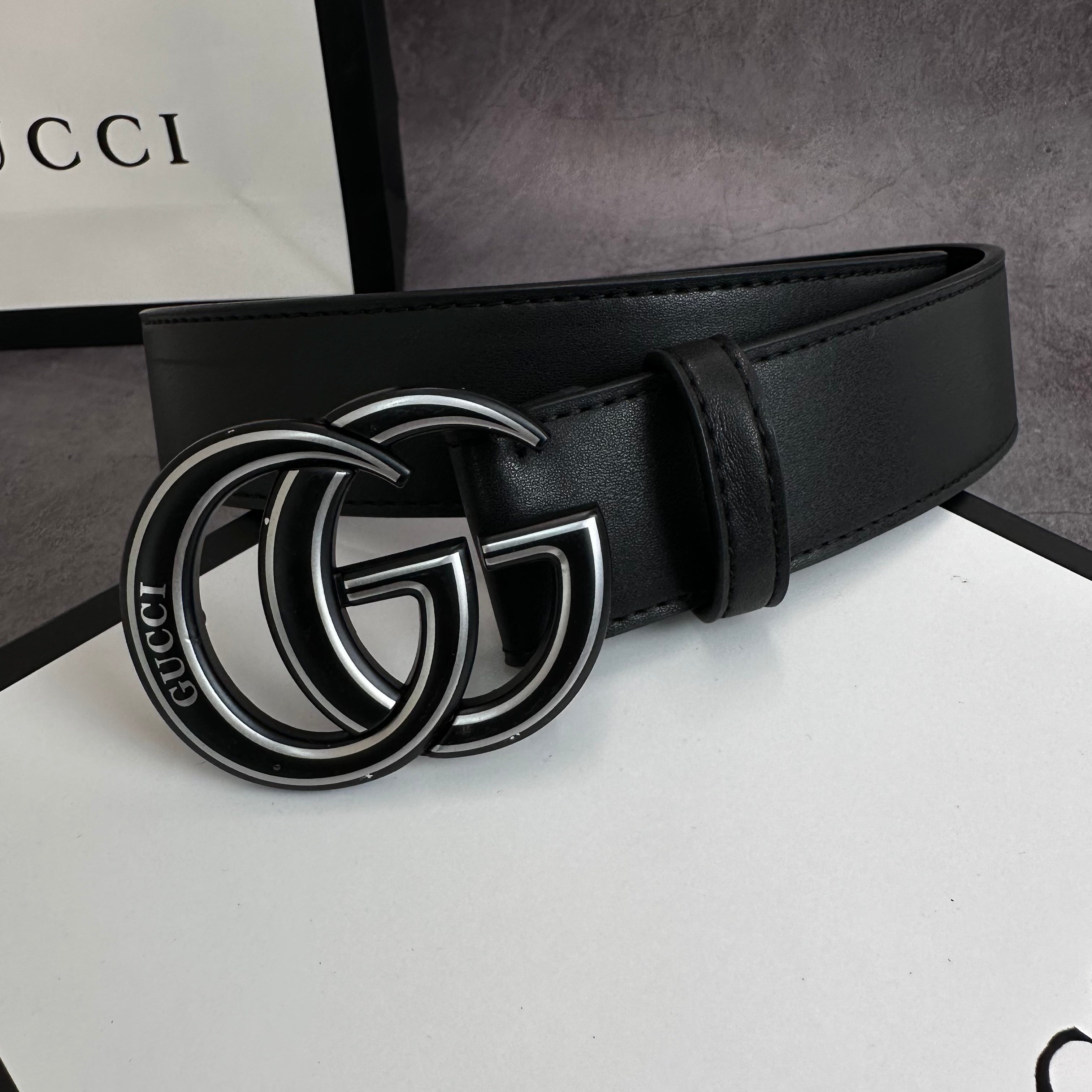 2 Colors luxury printed letter leather belt