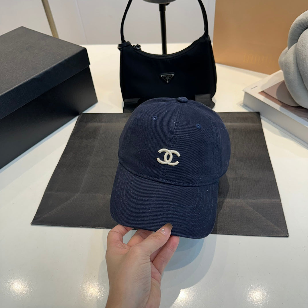 New Simple Baseball Cap