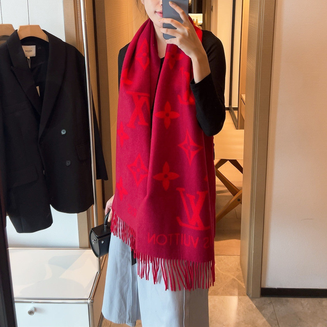 fashion scarf and shawl