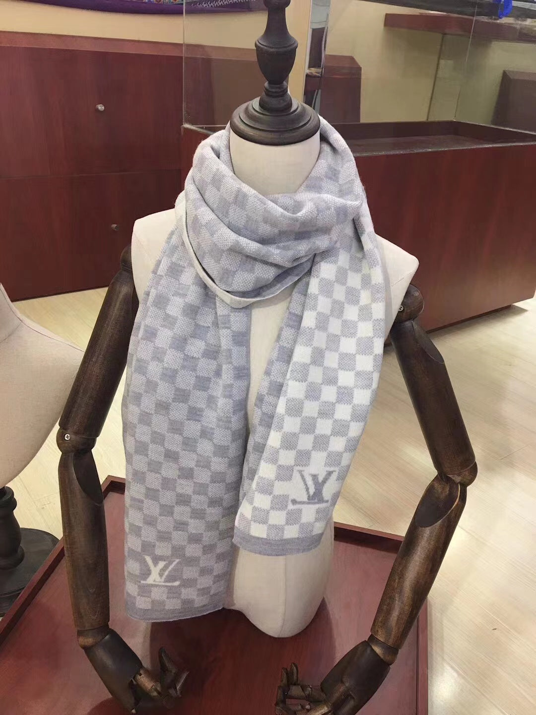 Classic Checkerboard Wool Warm Scarf