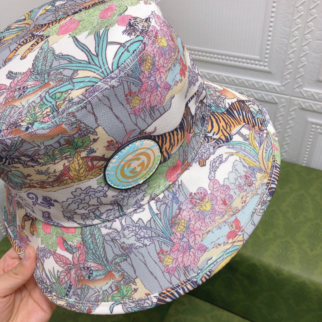 Flower Bush & Tiger Bucket Hat