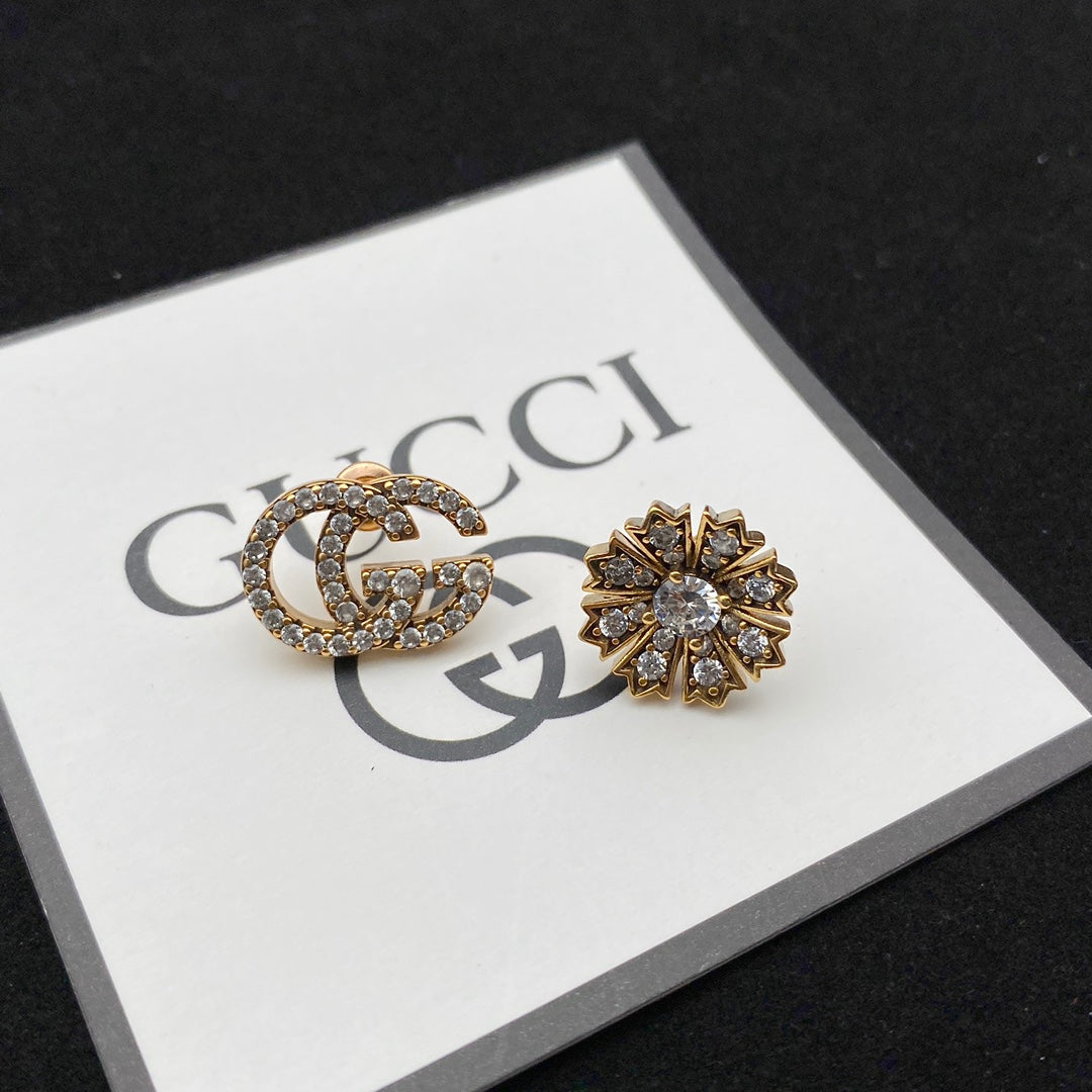 Daisy Asymmetric Stud Earrings