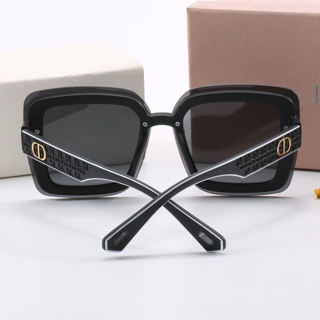 Square Sunglasses 2635