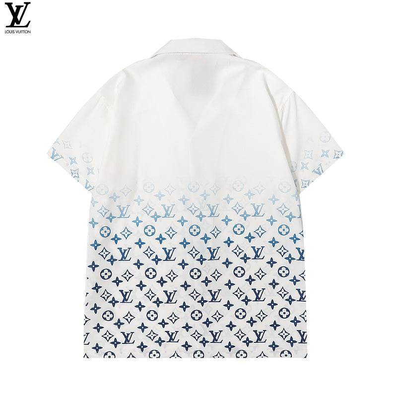 Half-length printed T-shirt