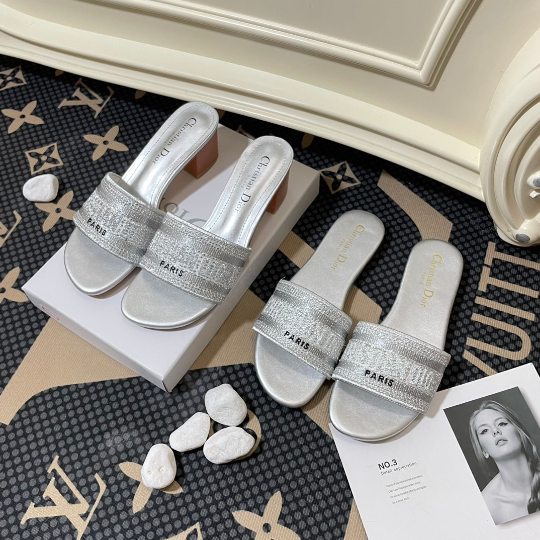 Pressed Diamond Slippers S23