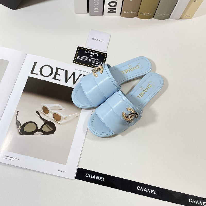 New Classic Small Fragrant Double C Button Slippers