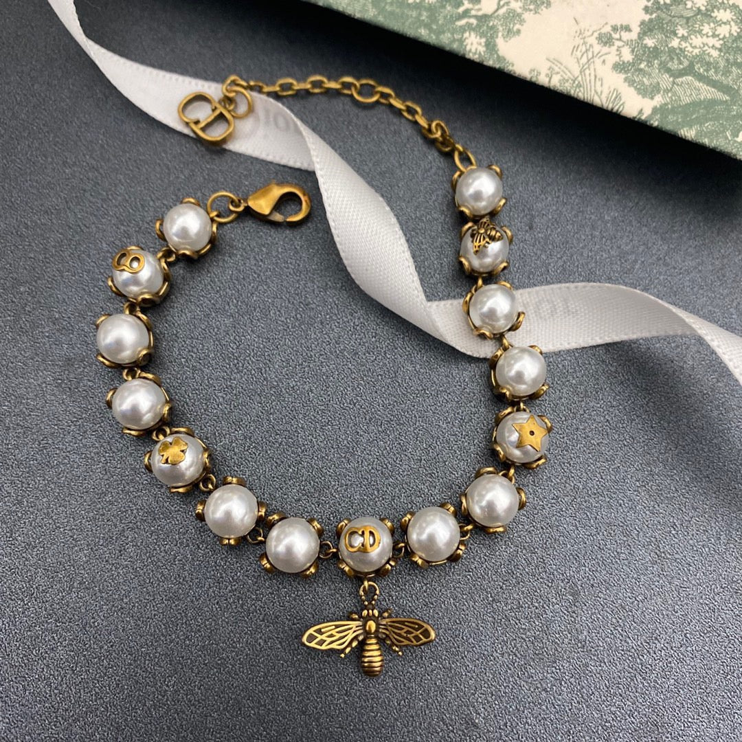 Luxury Bee Vintage Bracelet