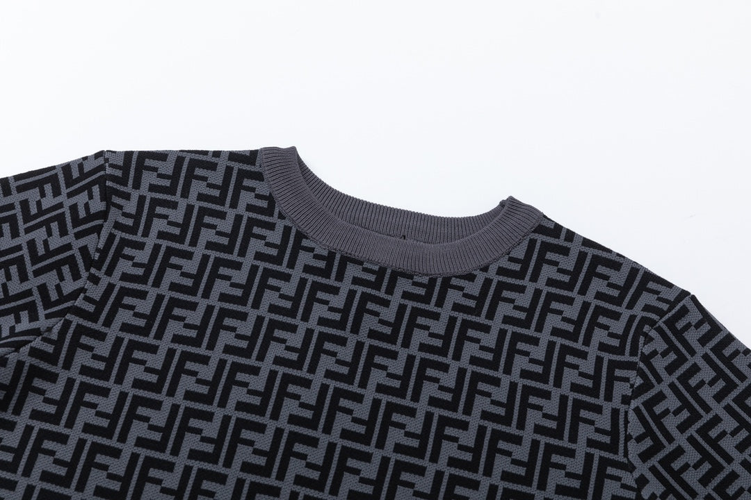 Knitted monogram T-shirt