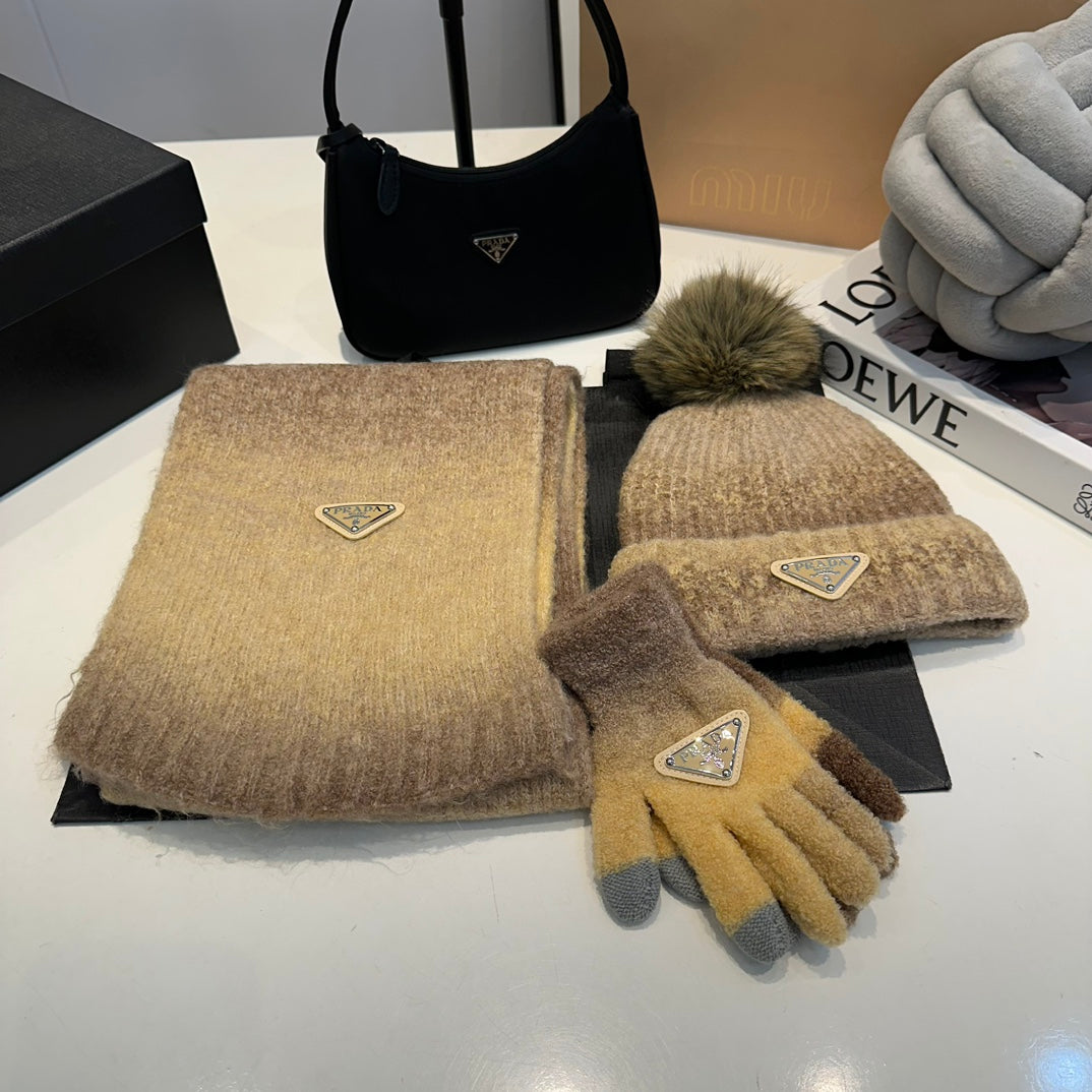 New autumn and winter trends-fashionable wool hat + scarf + gloves