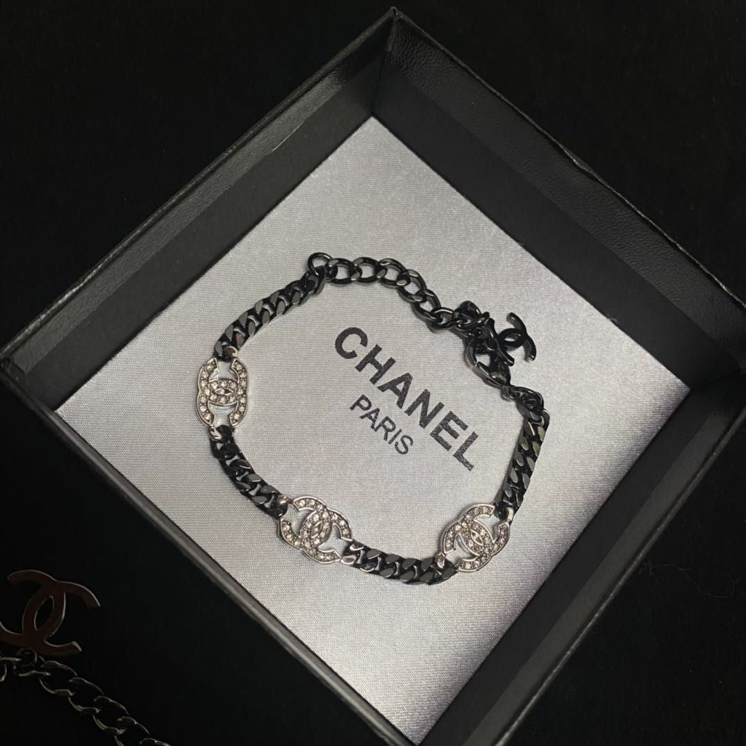 Fashion Diamond Logo Bracelet & Necklace