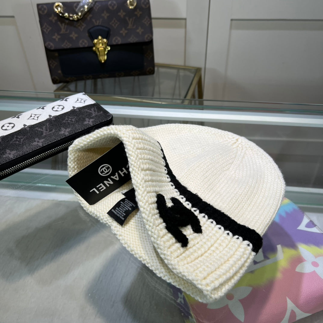 Fashion Retro Double C Knit Hat