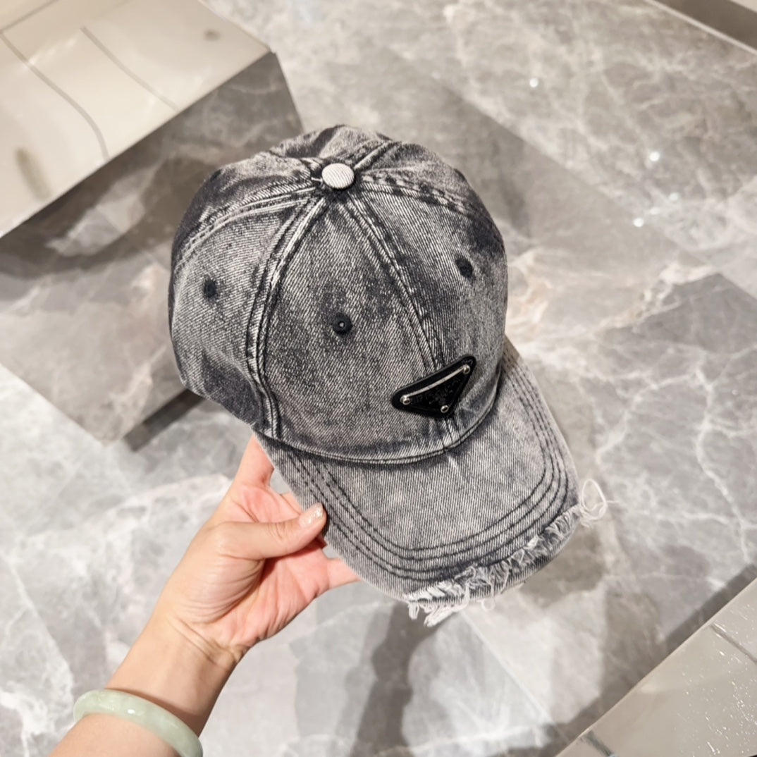 2024 Luxury Triangle Label Cowboy Baseball Cap