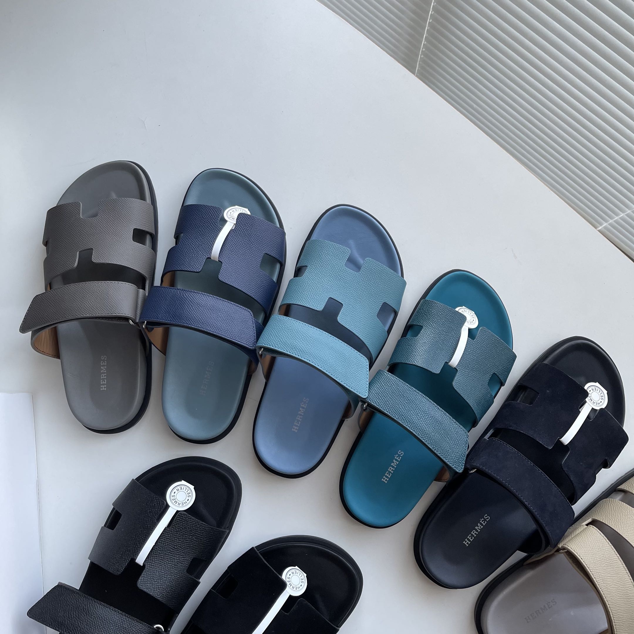 0425 The latest summer calfskin functional sandals (summer preferred)