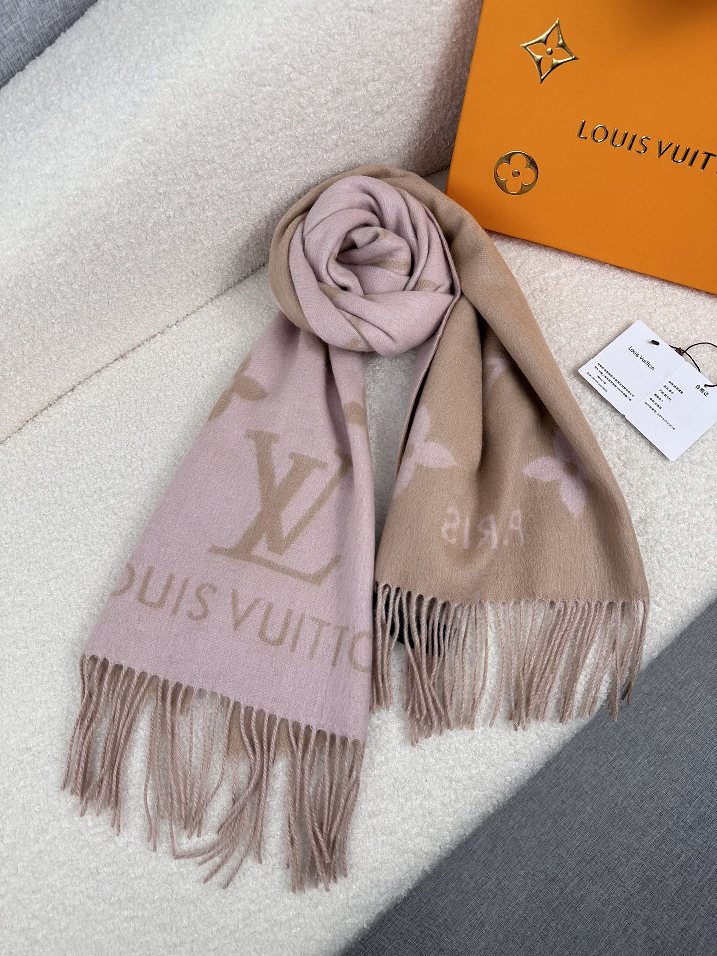 0925 Classic Soft and Comfortable Scarf