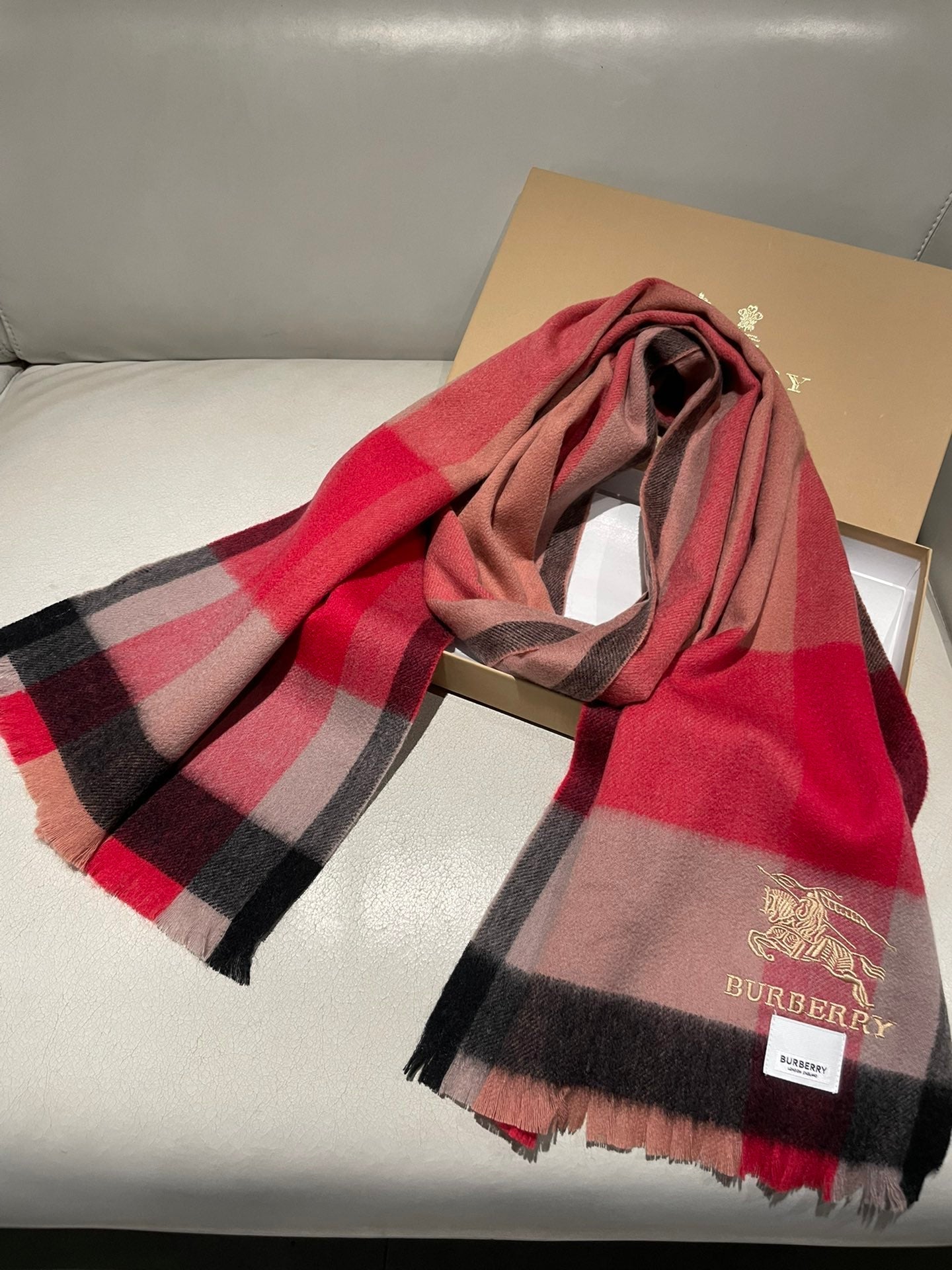 1002 Classic Soft and Comfortable Scarf