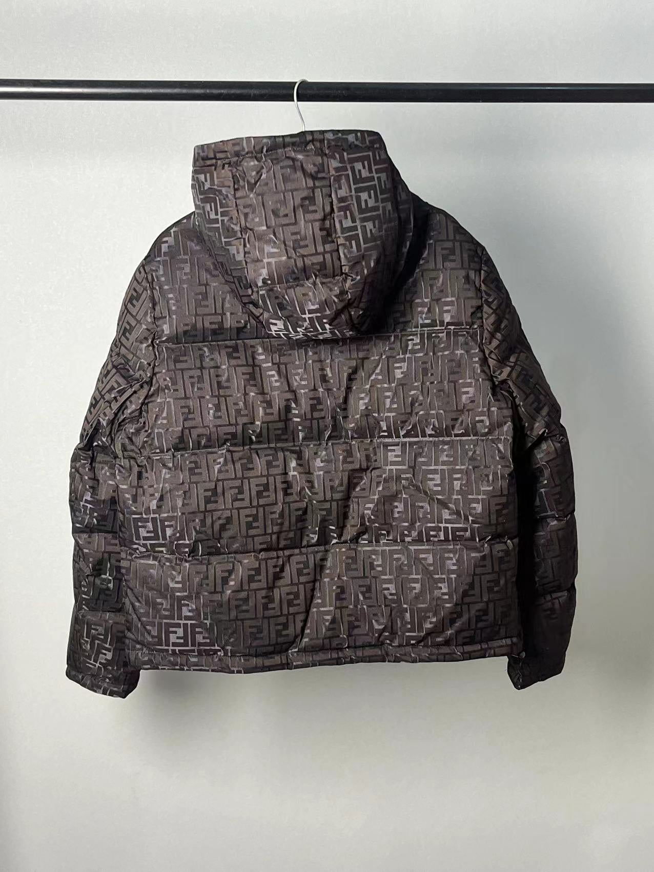 1021 New jacquard hooded down jacket